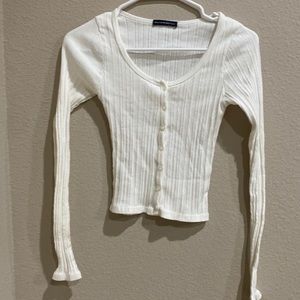 brandy melville white button up long sleeve